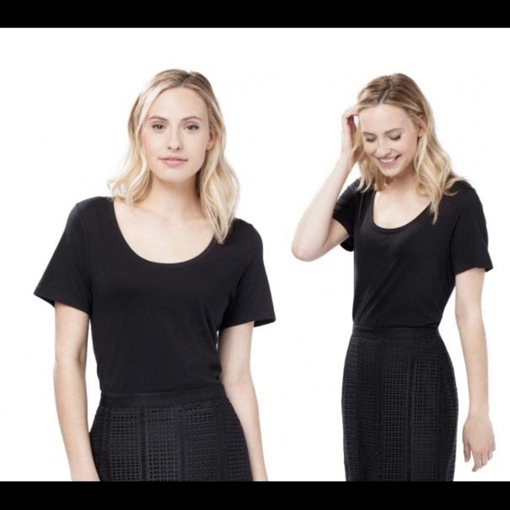 Cuyana scoop neck short sleeve tee XS